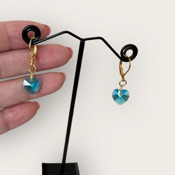Blue Crystal heart earrings Gold plated - Picture 4 of 7